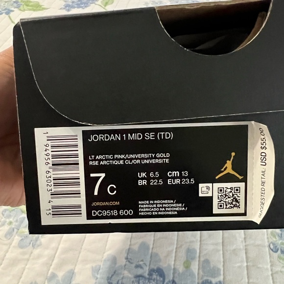 Jordan 1 Mid 7c - Picture 4 of 4